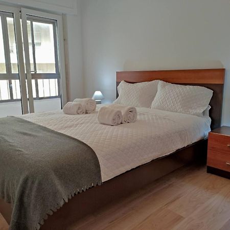 Spacious 26 Agualva-Cacem Bagian luar foto