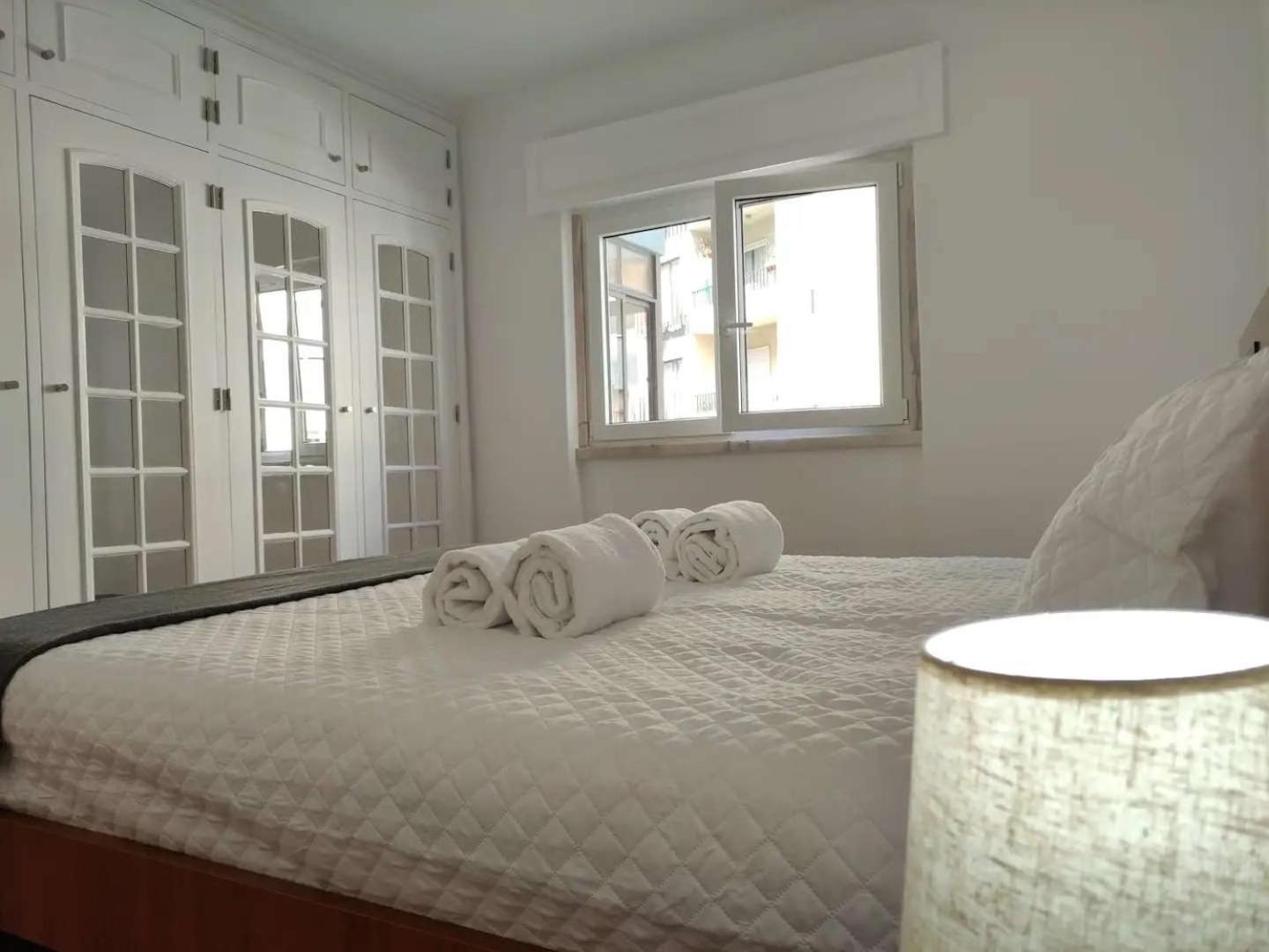 Spacious 26 Agualva-Cacem Bagian luar foto
