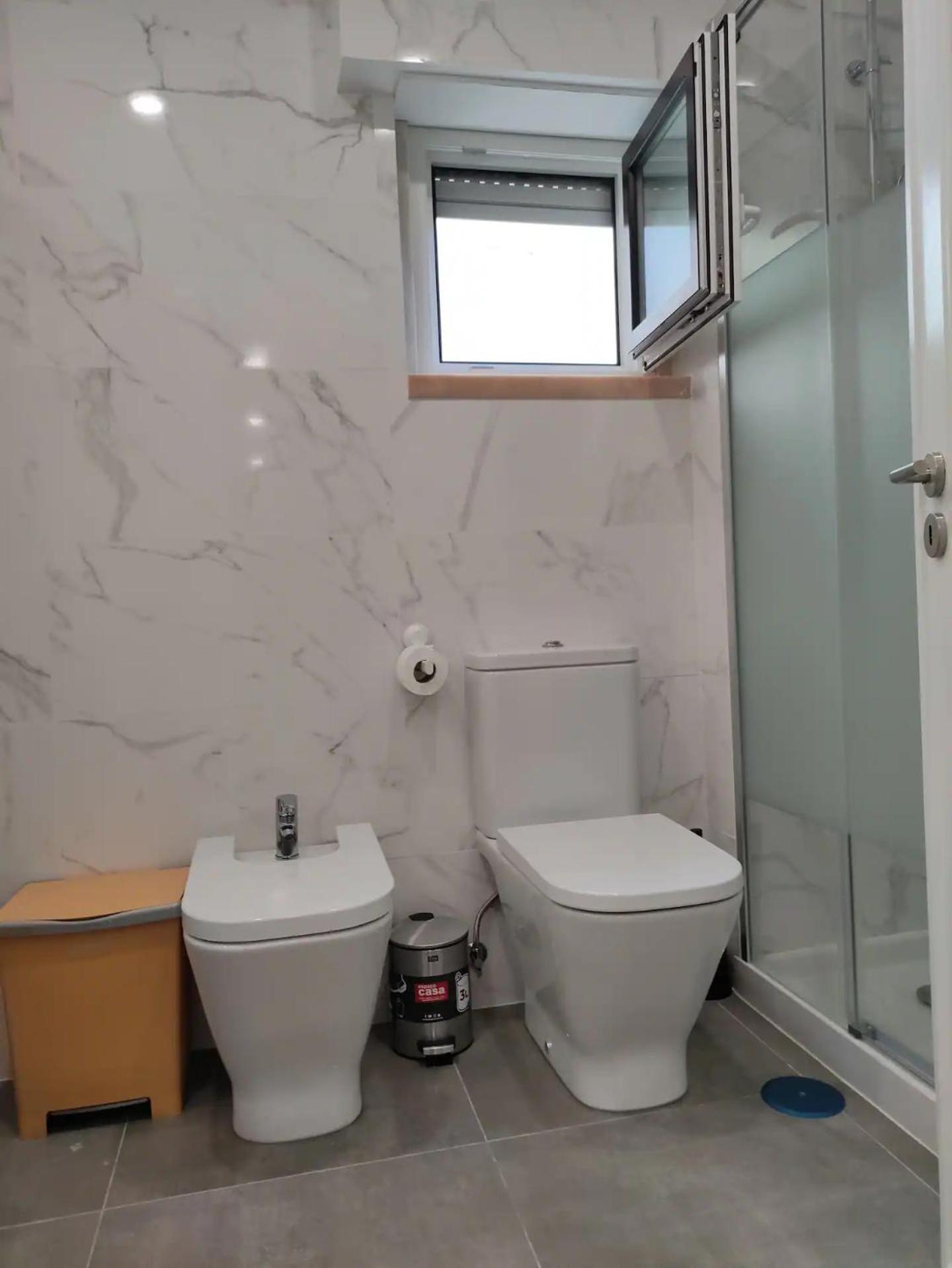 Spacious 26 Agualva-Cacem Bagian luar foto